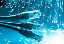 टेलिकॉम के बाद अब देश में ब्रॉडबैंड इंटरनेट सेवा प्रदान करने वाली कंपनियां भी झटका दे सकती है.